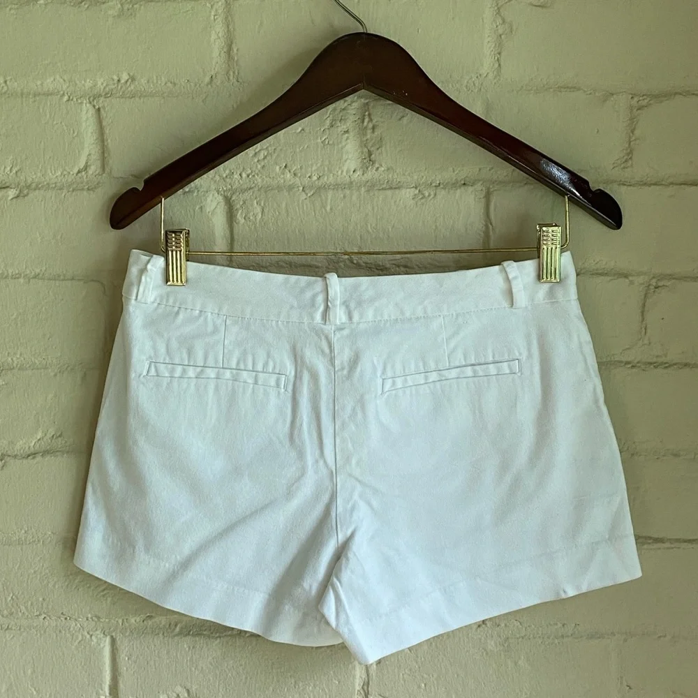Banana Republic size 2 petite 2P white bermuda business casual summer shorts